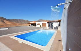 Book Jet - Window To Freedom Villa With Heated Pool